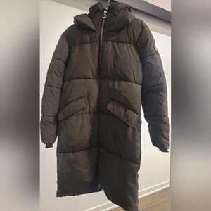 🔥 Winter-Ready! Noize Parka Puffer - Like New! 🔥